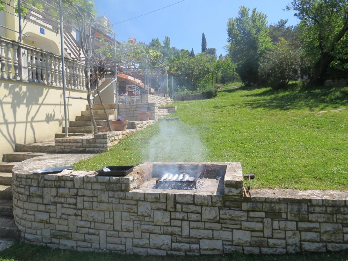 Funcic Apartments Banjole Exterior foto